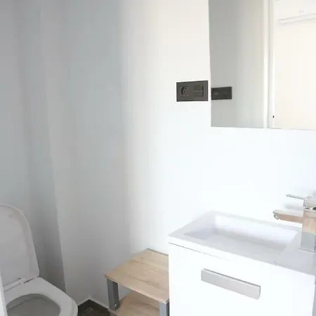 Penthouse With Terrace Of 40m2 In Center Valencia