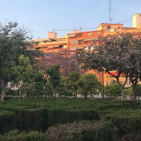 Daire Cozy In Valencia! Wi-fi ! Valensiya