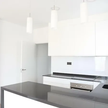 Penthouse With Terrace 40m2 With Wide Views 10mn Walking From Center Apartment Valencia