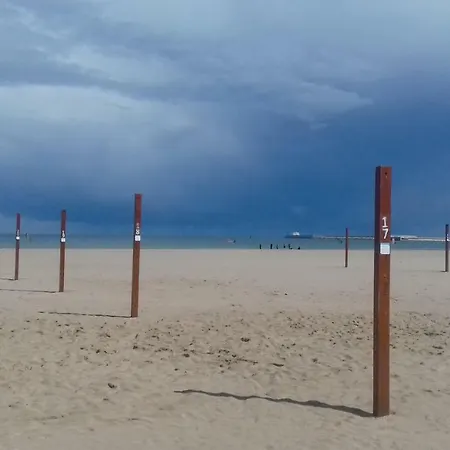 Playa Marina Cabanal *