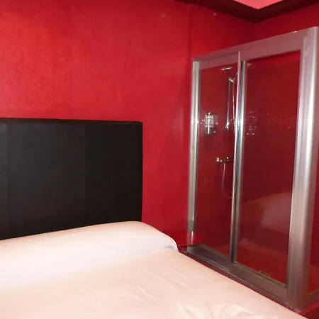 Aventura Guest house *
