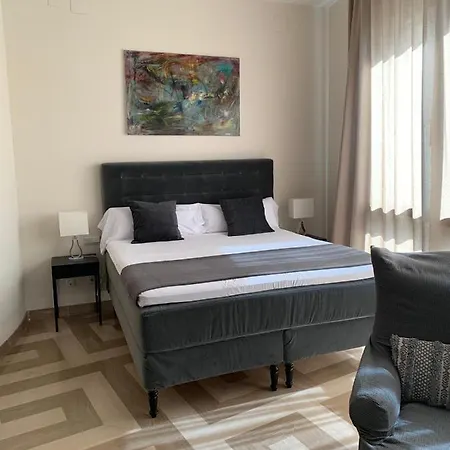 Reina Hotel Valencia