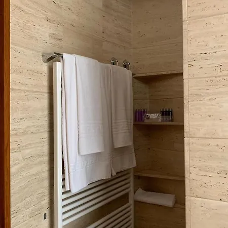 Hotel Reina Valencia