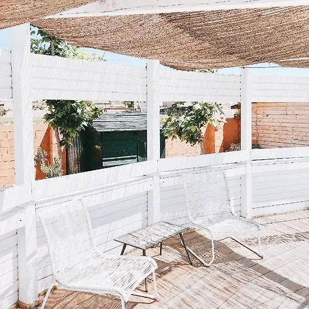 Guest house Mom La Punta