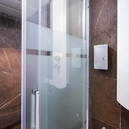 Luxury Alma Apartments