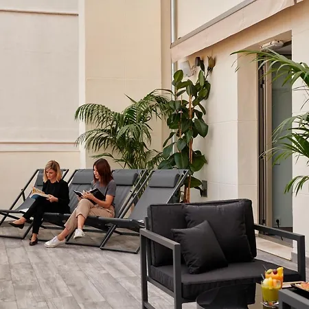 Отель Cosmo Boutique 3*
