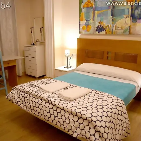 Pensjonat Host Walencja