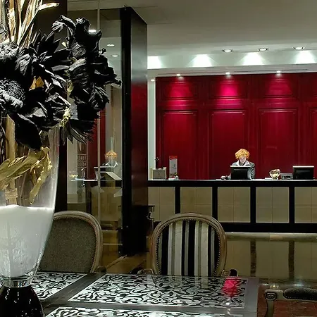 Hotel Vincci Palace