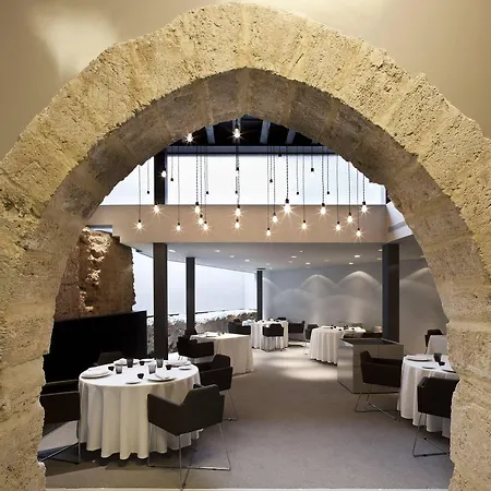 Otel Caro