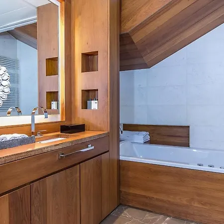 Apartment Luxury Alma Apartments