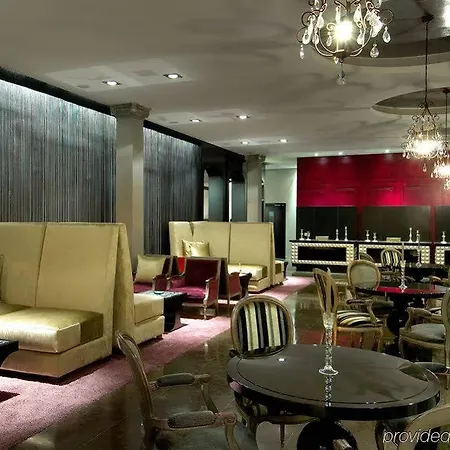 Vincci Palace Hotel