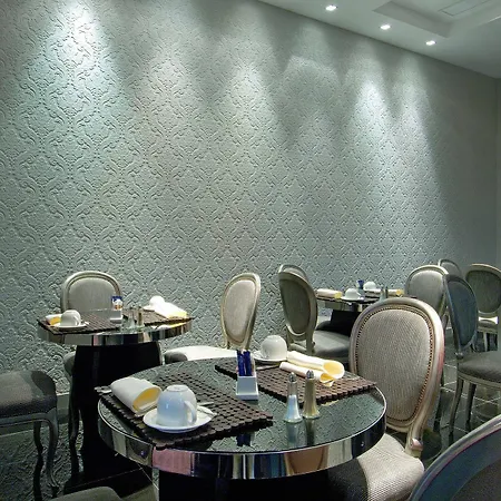 Vincci Palace Hotel