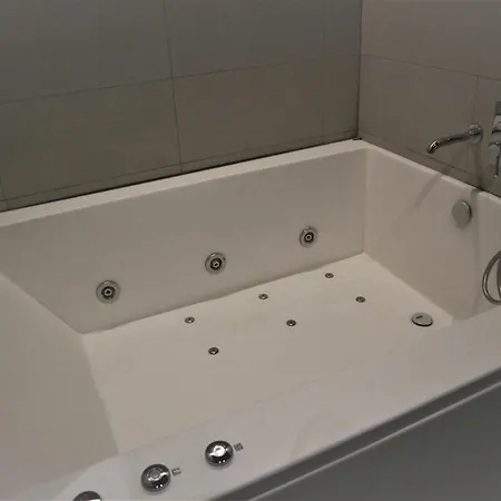 & Co. Quart Boutique Hotel 3*
