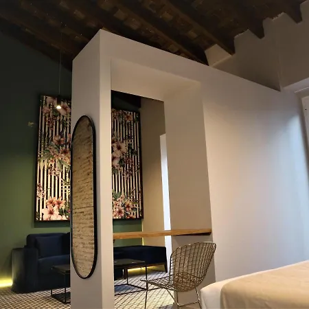 & Co. Quart Boutique 3* Valencia