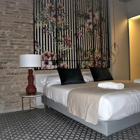 & Co. Quart Boutique Hotel 3*