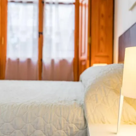 아파트 Travel Habitat Plaza De La Virgen 발렌시아