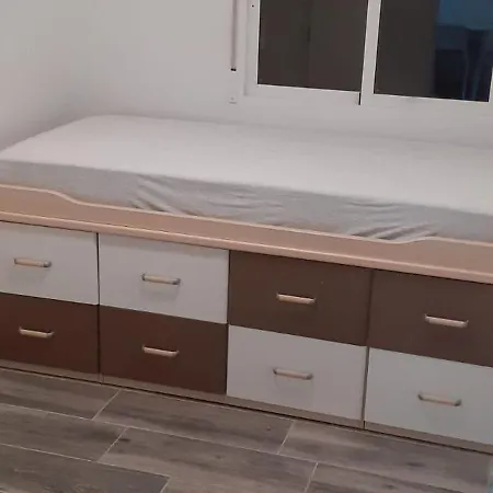 بيت للعطل Spacious In Near Sea فالنسيا
