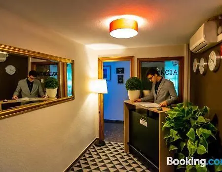 Apartment Valencia Bed and Breakfast