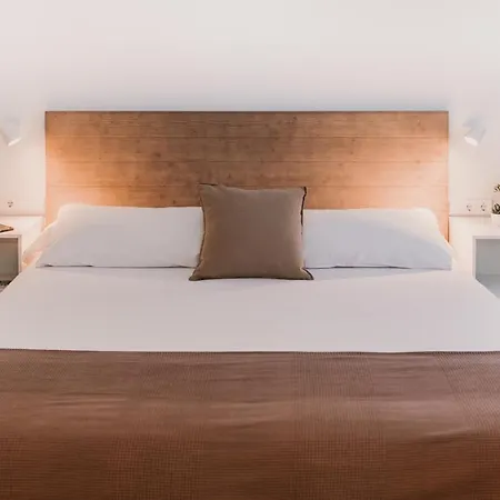 Lindala Отель Валенсия