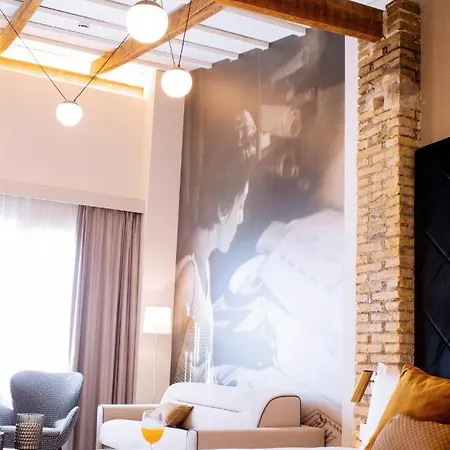 Voghe Premium Flats 4* Valencia