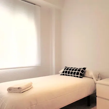 Cozy 3 Bedroom 1 Bathroom By Joaquin Sorolla Station 公寓 瓦伦西亚