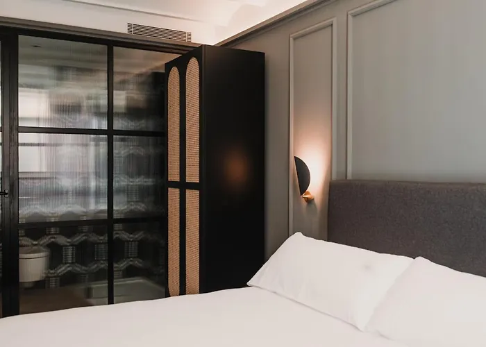 Reina 107 Boutique Πανσιόν Βαλένθια