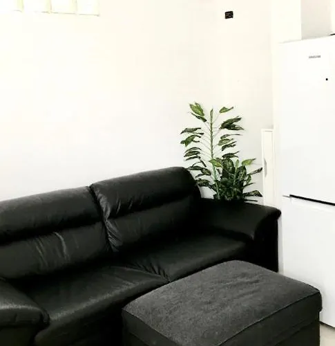 Penzion Oyo Duc De Gaeta Valencie