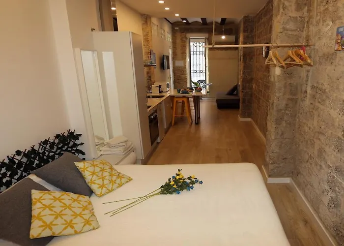 Διαμέρισμα Loft Independiente Con Piscina Compartida En Centro De *