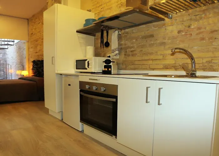 Loft Independiente Con Piscina Compartida En Centro De Διαμέρισμα *