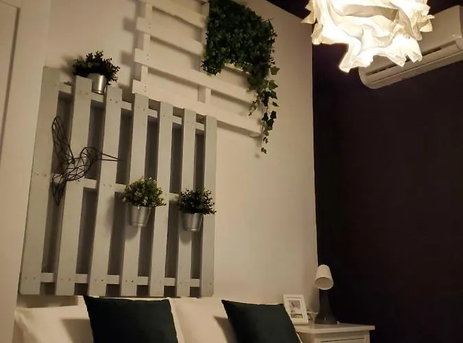 Small And Cozy - G Apartment