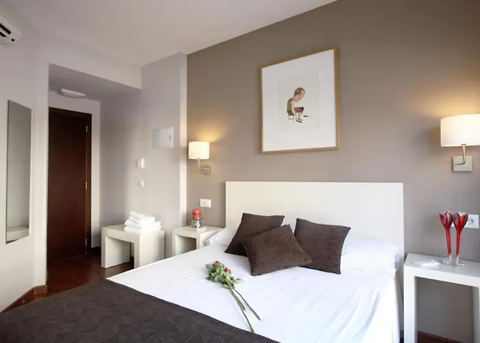 Dormavalencia Regne Guest house *