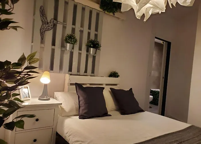 Small And Cozy - G Apartment Valencia