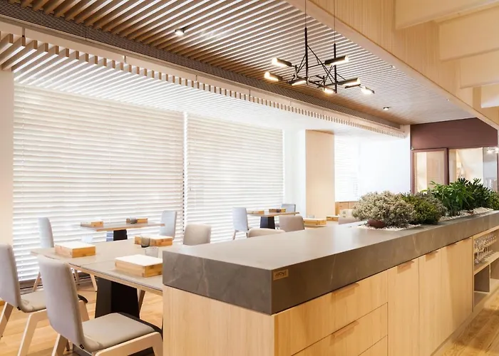 Sh Palace מלון ולנסיה