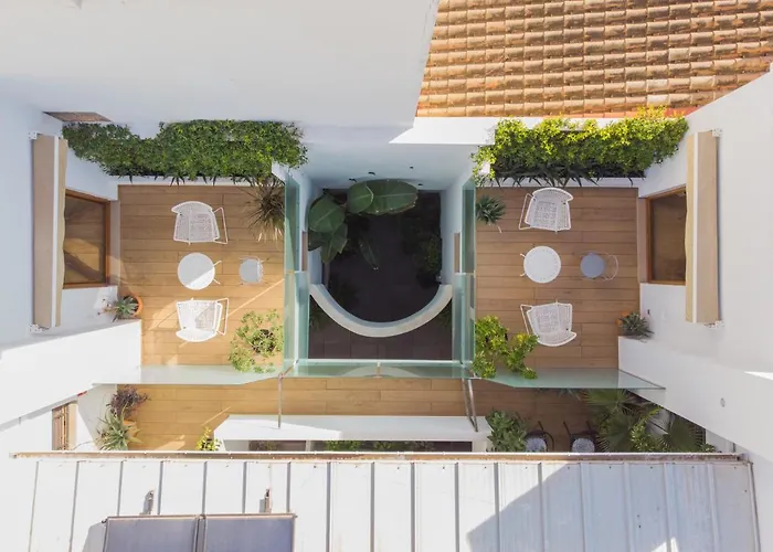 Aparthotel Barracart Valenza