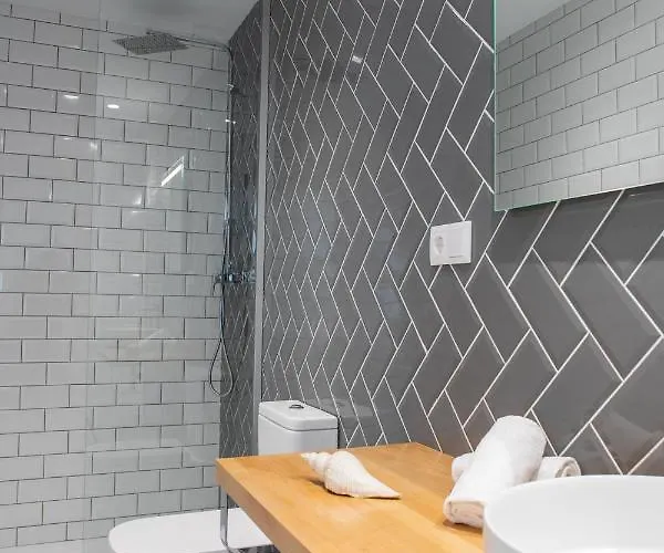 Florit Flats - Port I *