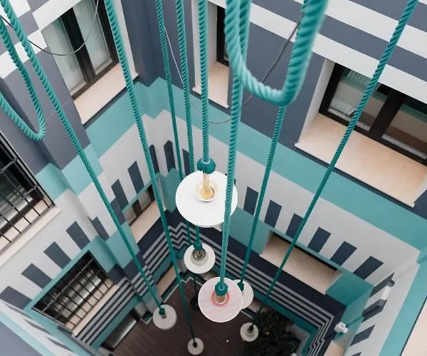 Myr Marques House 4*