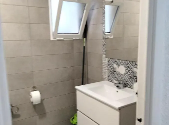 Malvarrosa Apartamento *