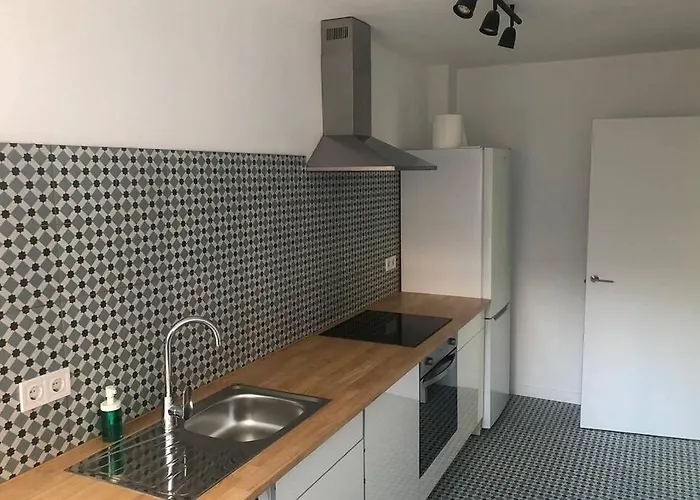 Mossen Flat Patraix *