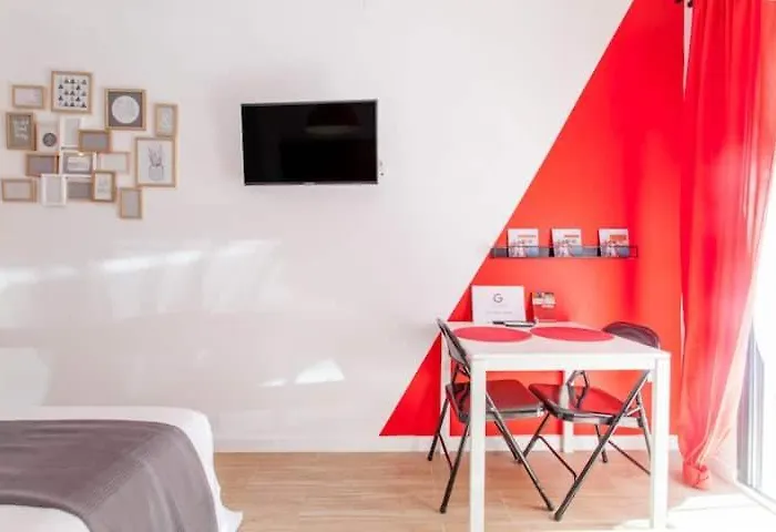 Cool Lofts Center بيت ضيافة