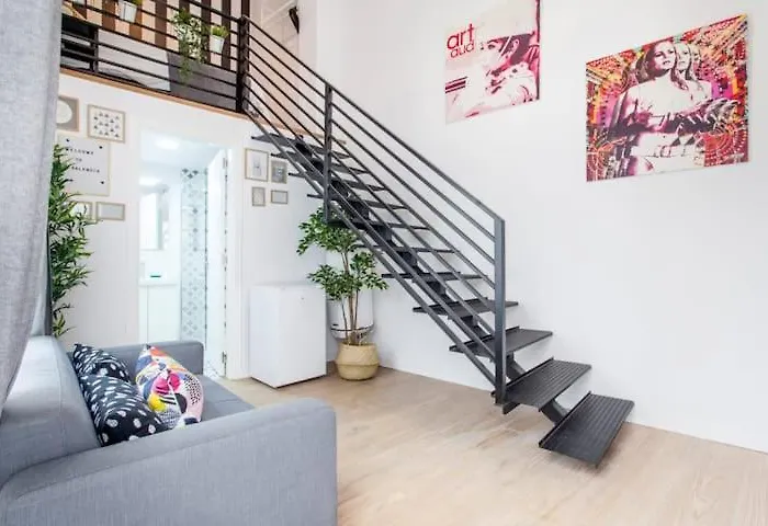 بيت ضيافة Cool Lofts Center فالنسيا