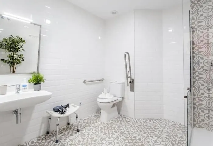 بيت ضيافة Cool Lofts Center فالنسيا