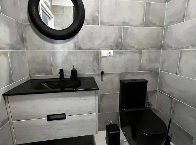 Near The Port, Of Arts And 10min To The Apartamento