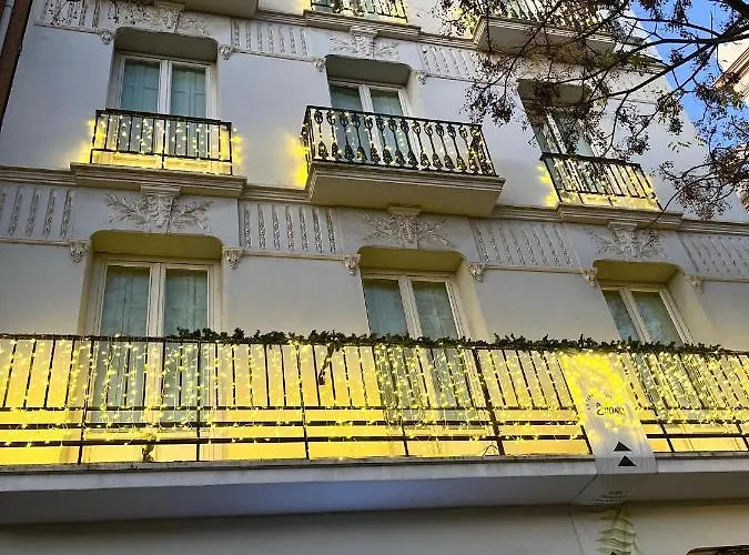 Hotel Blanq Carmen Valence