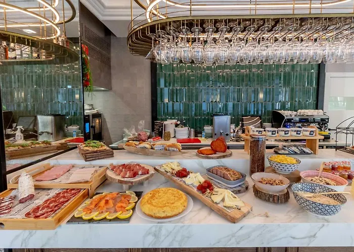 L&h Gran Via Hotel Valencia