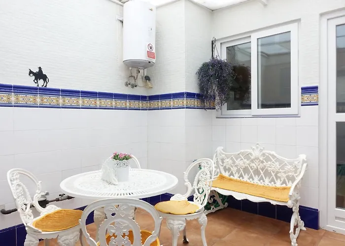 Rooms-shared Flat منزل للإقامة