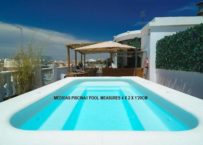 Blanq Carmen Hotel 3*