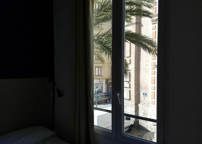 Russafa Youth Hostel