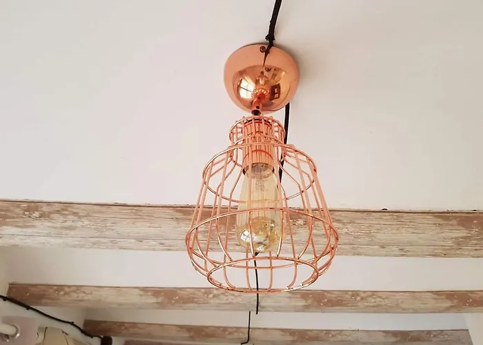 Cosy At The Cathedral With Wifi شقة