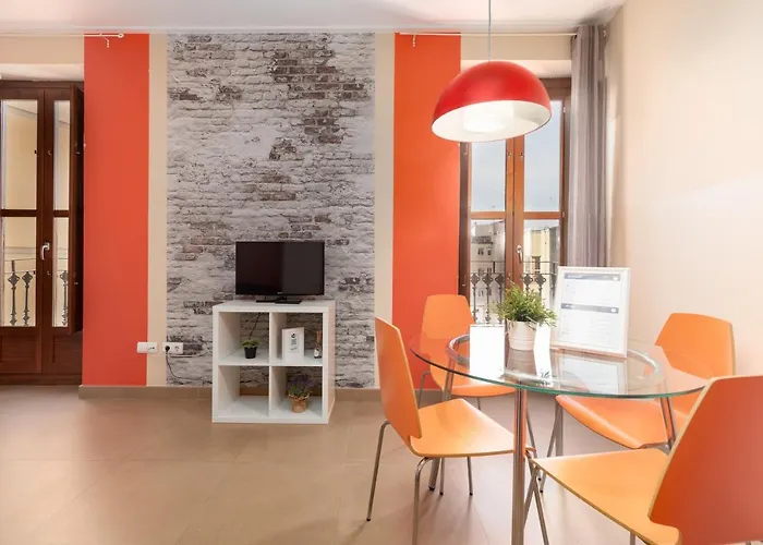 Adarve Flats فالنسيا