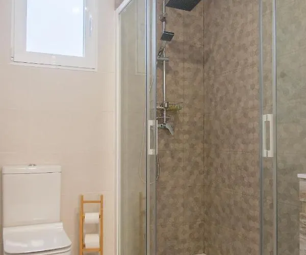 Modern Penthouse With Private Terrace *